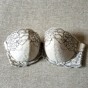 Victoria's Secret Dream Angels Strapless Bra